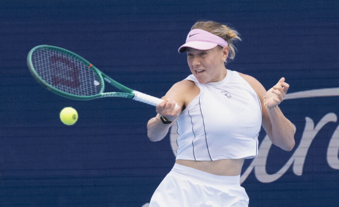 Amanda Anisimova of the United States at the Cincinnati Open